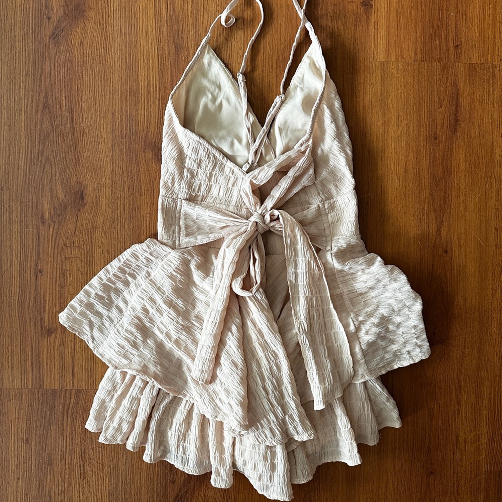 Devon Ruffled Romper - Picture 5 of 8